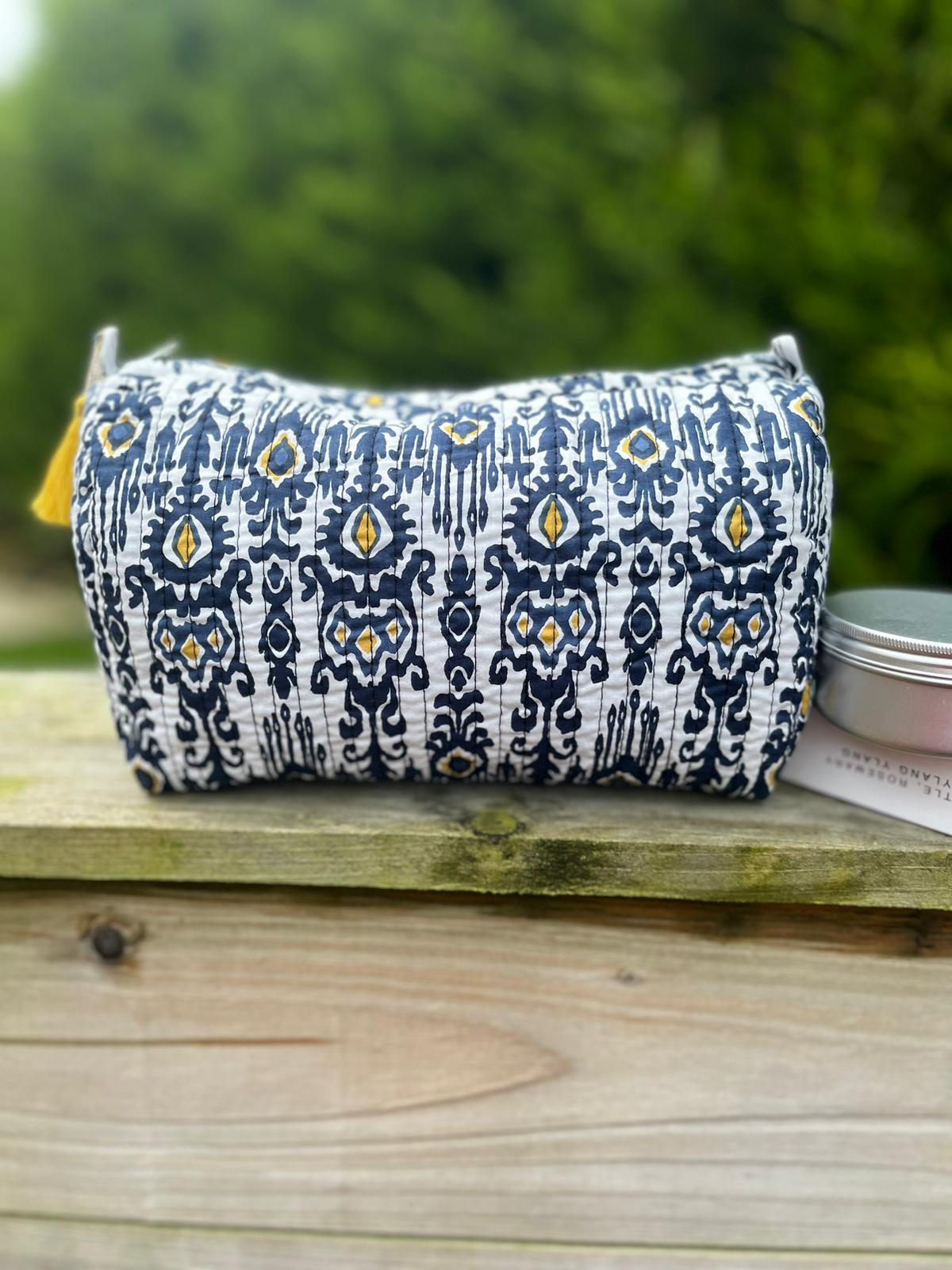 Blue Ikat – Pouches Set of 3