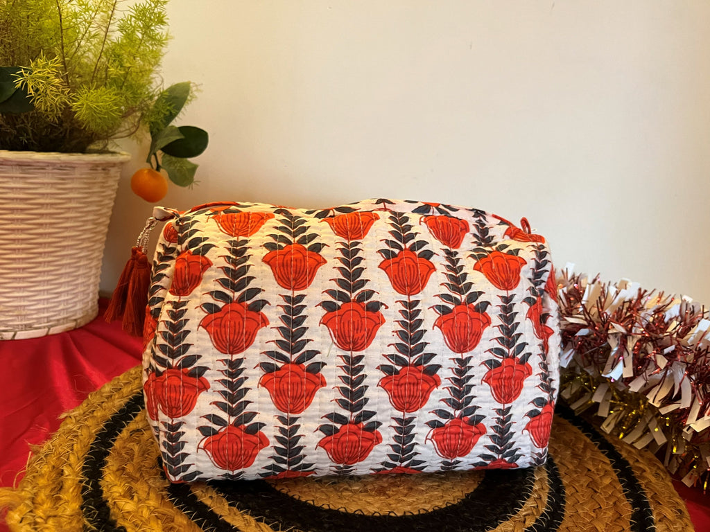 Red White Floral – Pouches Set of 3
