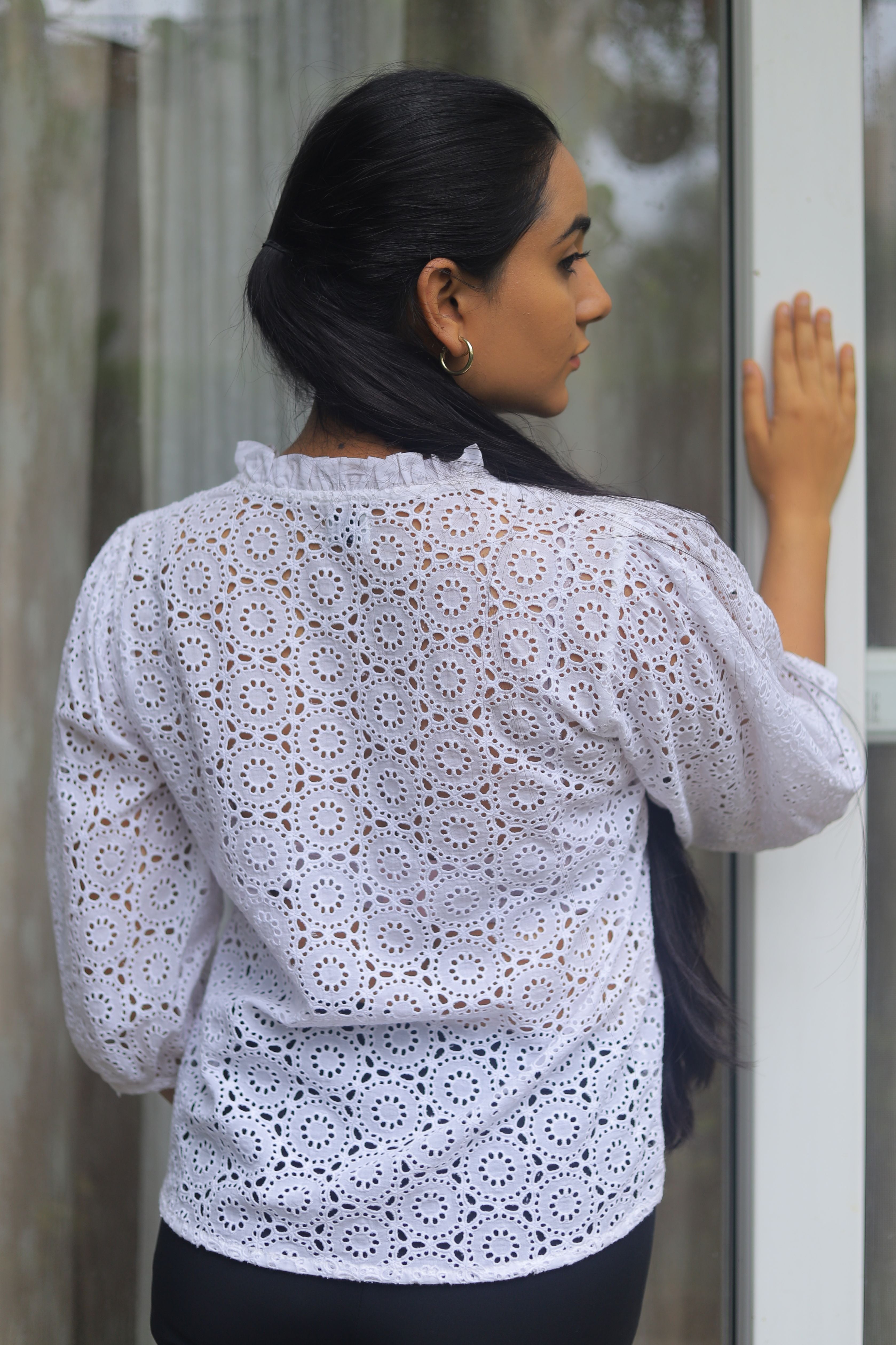 Sunny- Broderie Anglaise Top
