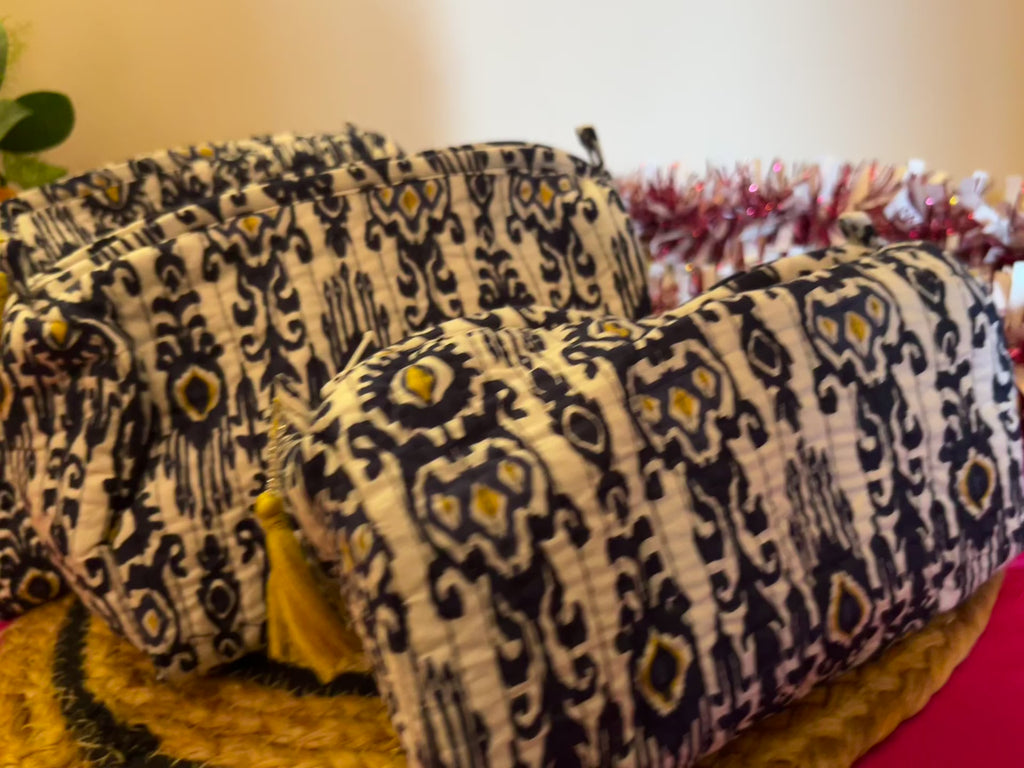 Blue Ikat – Pouches Set of 3