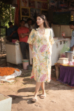 Vaya Midi Dress - Image 4